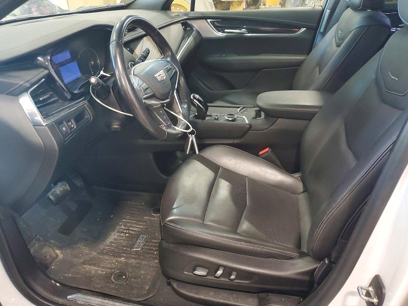 Photo 7 from auction – 2022 CADILLAC XT5 with VIN 1GYKNDR45NZ125208