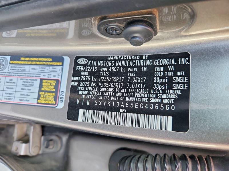 Photo 14 from auction – 2014 KIA SORENTO with VIN 5XYKT3A65EG436560