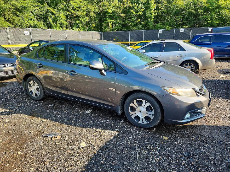 Photo 4 from auction – 2013 HONDA CIVIC with VIN 19XFB4F23DE202767