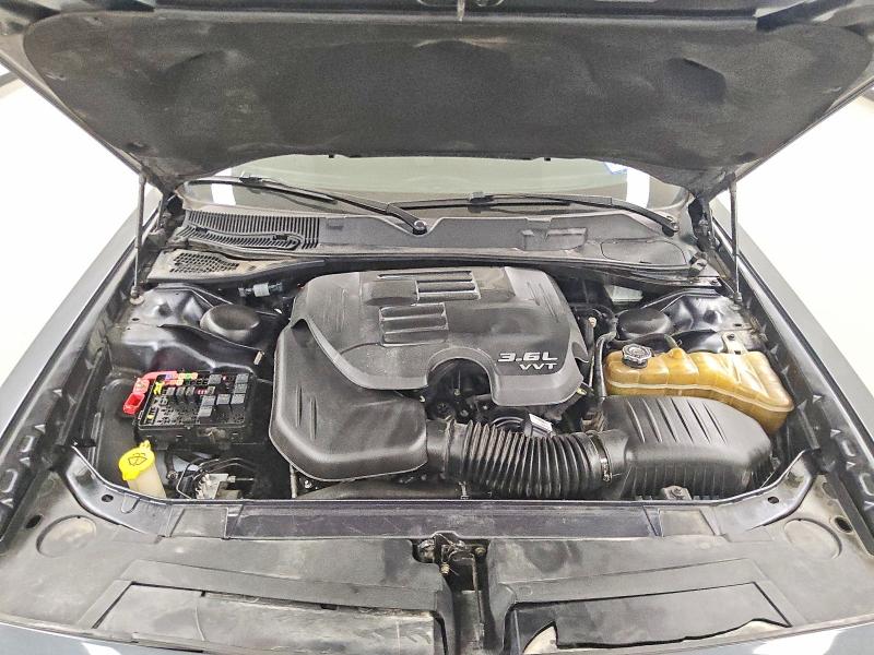 Photo 11 from auction – 2018 DODGE CHALLENGER with VIN 2C3CDZAG9JH294940