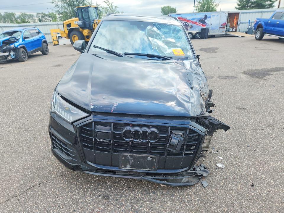 Снимка 5 от търг – 2023 AUDI Q7 с VIN WA1VXBF76PD008408