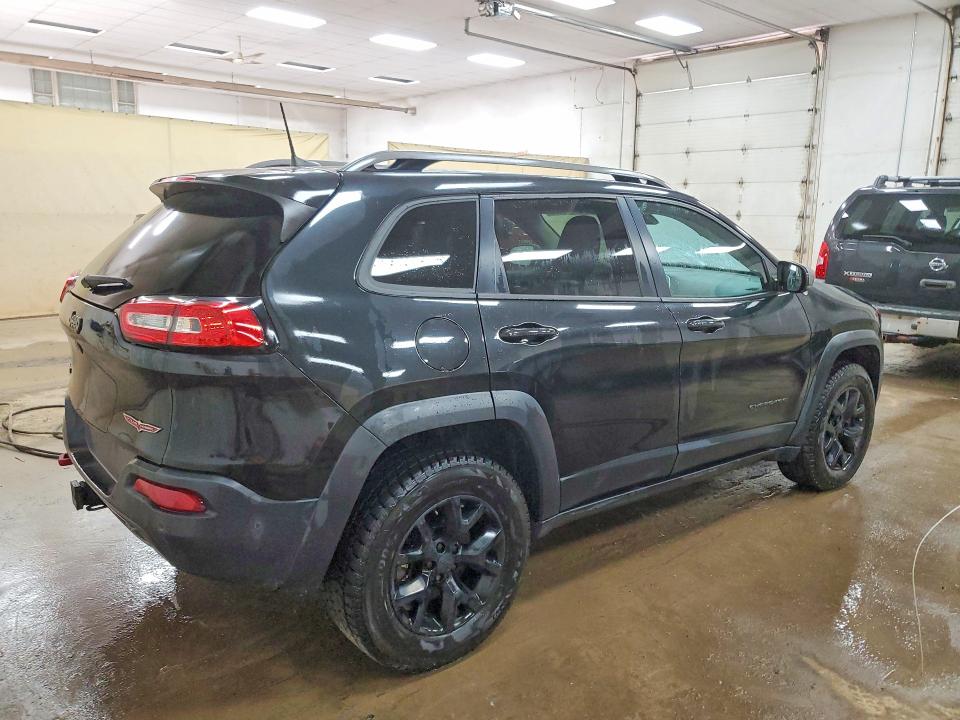 Photo 3 from auction – 2016 JEEP CHEROKEE with VIN 1C4PJMBS9GW302024