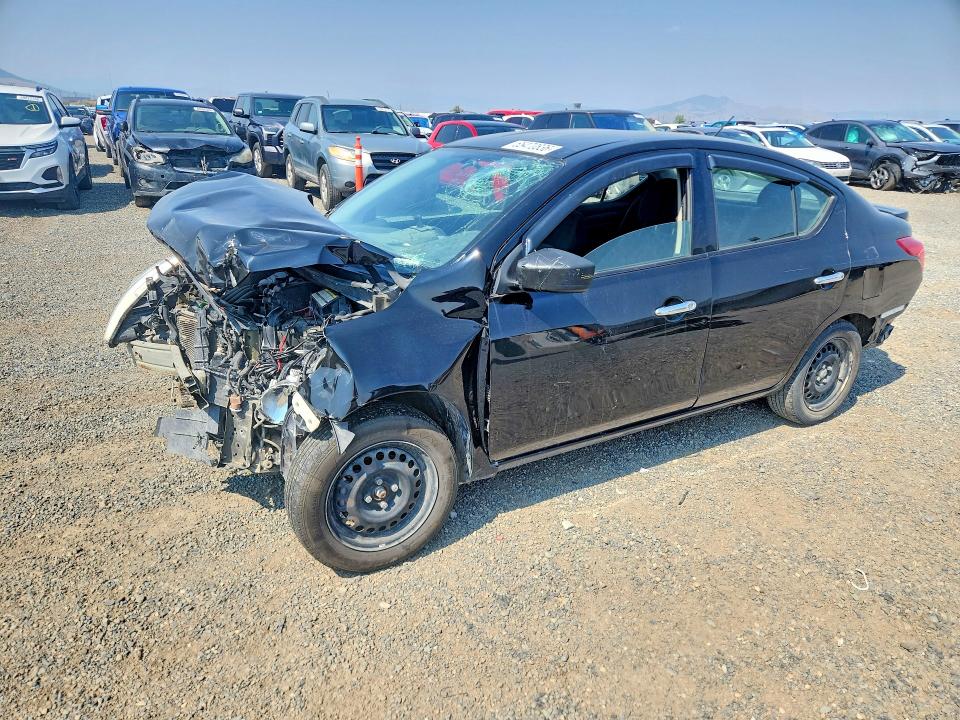 NISSAN VERSA 2019 with VIN 3N1CN7AP3KL824330 - Photo from auction