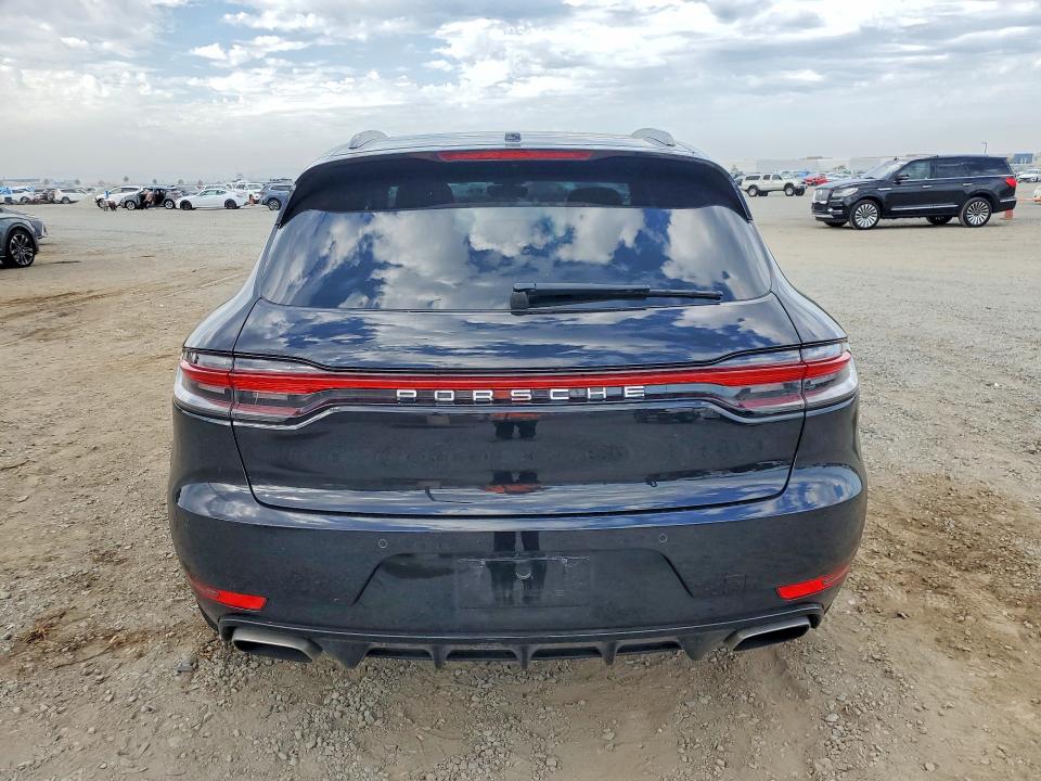 Photo 6 from auction – 2021 PORSCHE MACAN with VIN WP1AA2A58MLB11874