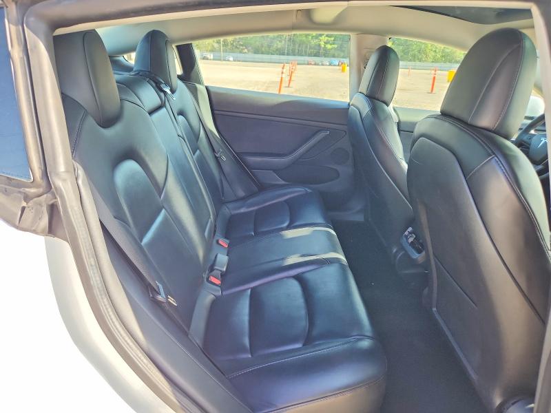 Photo 10 from auction – 2022 TESLA MODEL 3 with VIN 5YJ3E1EA1NF285984