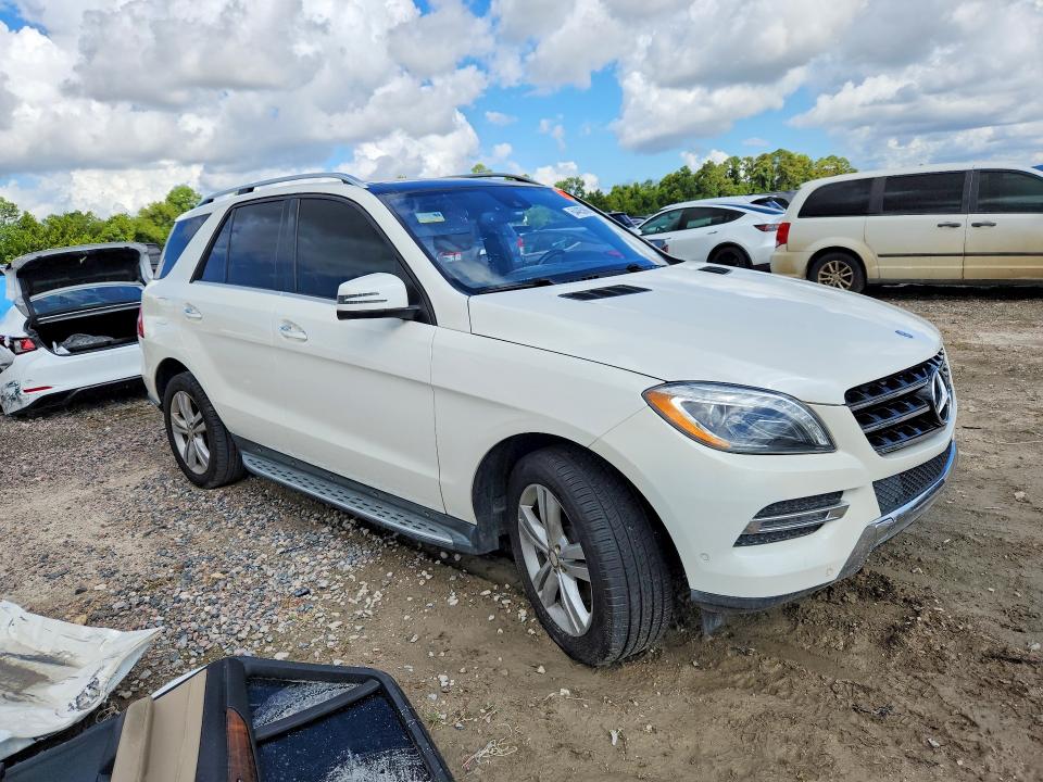 Photo 4 from auction – 2014 MERCEDES-BENZ ML with VIN 4JGDA5HB9EA429586