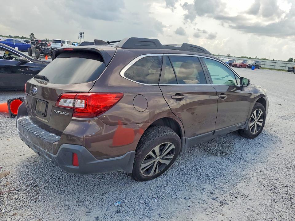 Photo 3 from auction – 2019 SUBARU OUTBACK with VIN 4S4BSANC3K3331549
