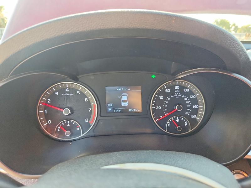 Photo 9 from auction – 2019 KIA OPTIMA with VIN 5XXGT4L36KG290202