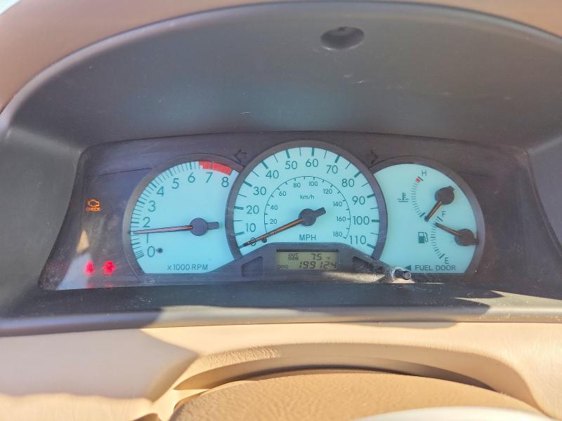 Photo 9 from auction – 2004 TOYOTA COROLLA with VIN 1NXBR32E94Z281668