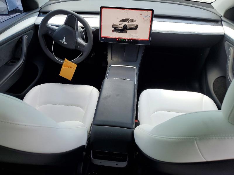 Photo 8 from auction – 2024 TESLA MODEL Y with VIN 7SAYGDEE8RA240261