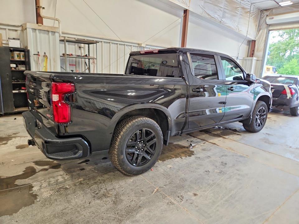 Photo 3 from auction – 2024 CHEVROLET SILVERADO with VIN 2GCUDEEDXR1164551