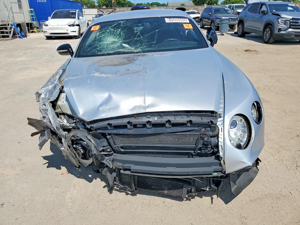 Photo 5 from auction – 2017 BENTLEY CONTINENTAL with VIN SCBFH7ZA8HC059589