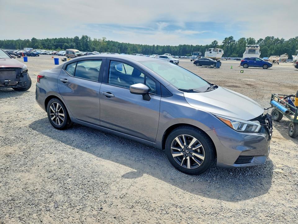 Photo 4 from auction – 2021 NISSAN VERSA with VIN 3N1CN8EV8ML808271