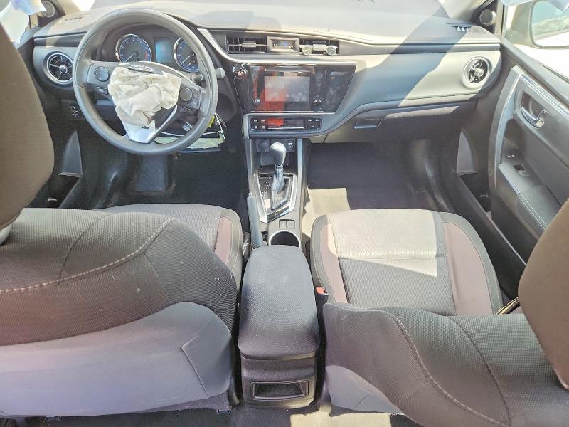 Photo 8 from auction – 2018 TOYOTA COROLLA with VIN 5YFBURHE0JP741192