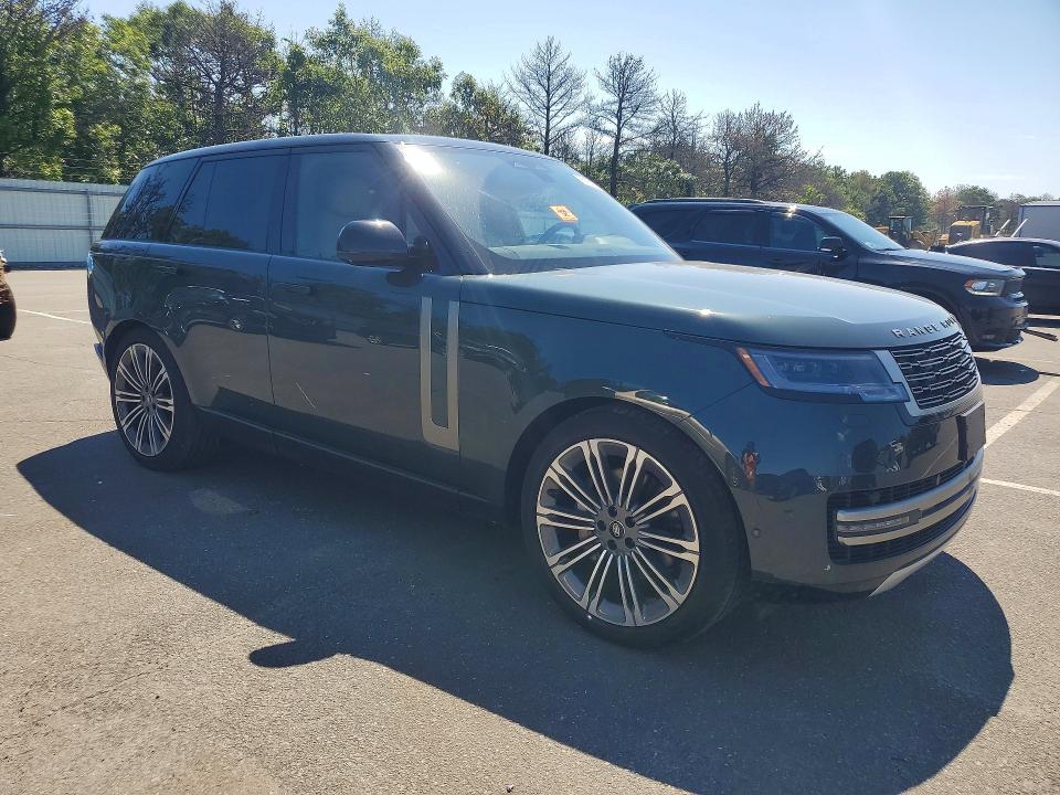 Photo 4 from auction – 2024 LAND ROVER RANGE ROVER with VIN SALKP9FU8RA209232