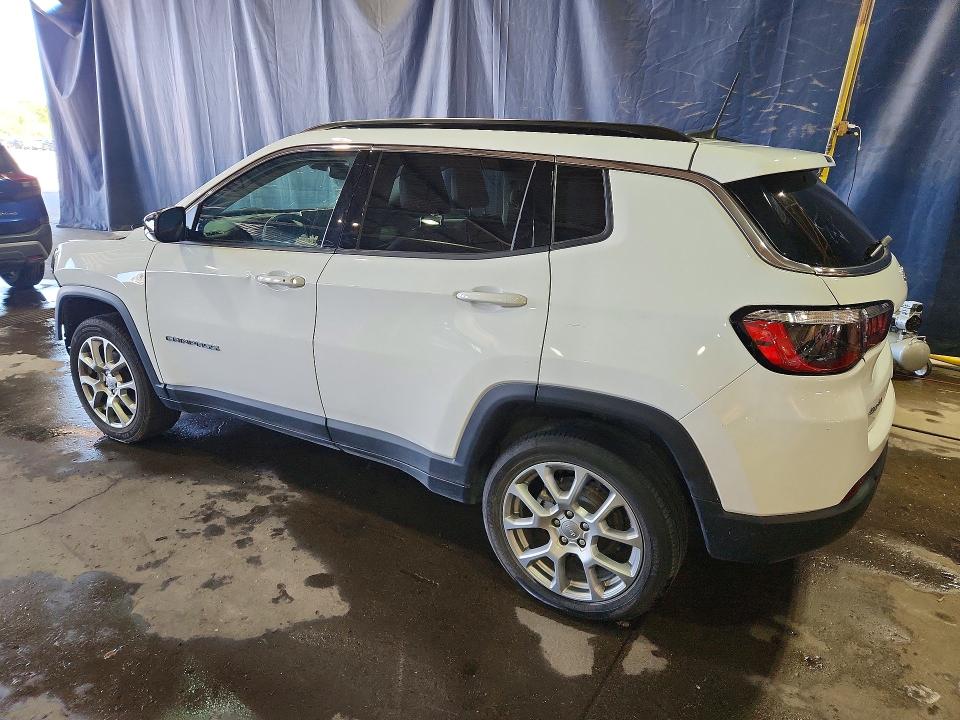 Photo 2 from auction – 2022 JEEP COMPASS with VIN 3C4NJDFB8NT180888