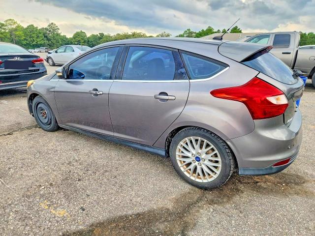 Photo 2 from auction – 2014 FORD FOCUS with VIN 1FADP3N27EL407673