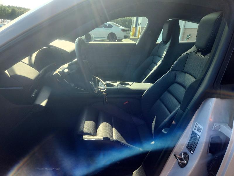 Photo 7 from auction – 2022 PORSCHE TAYCAN with VIN WP0AA2Y1XNSA17235