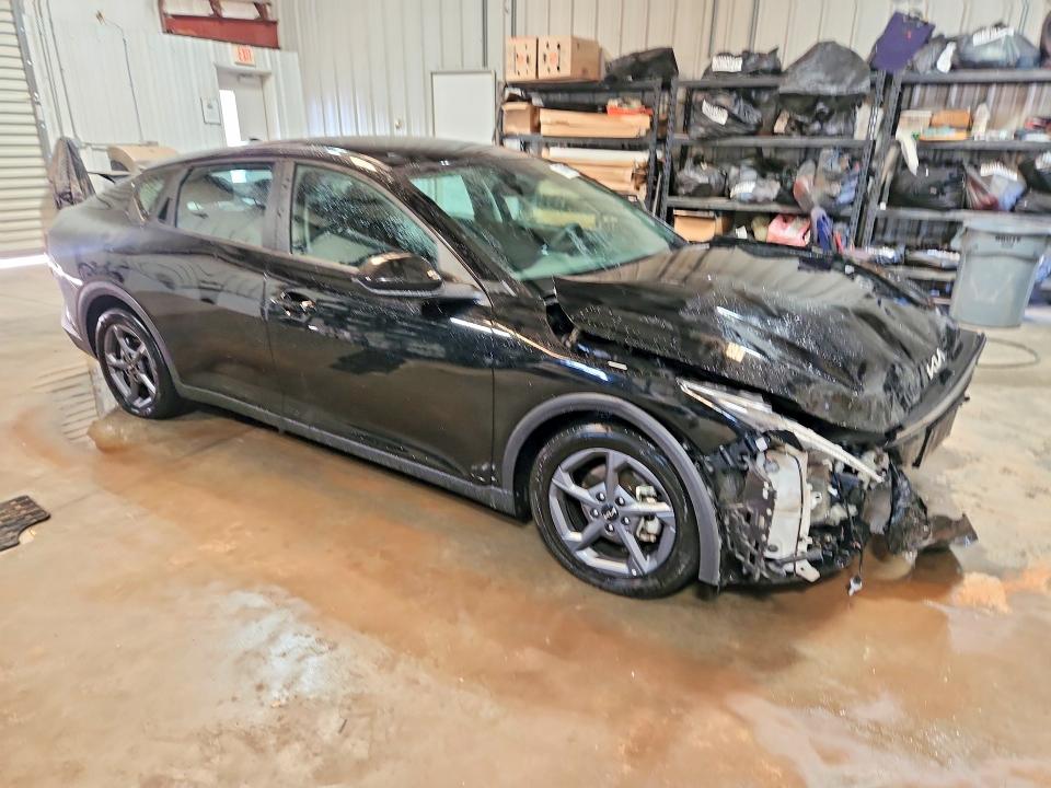 Photo 4 from auction – 2025 KIA K4 with VIN 3KPFT4DE0SE019124