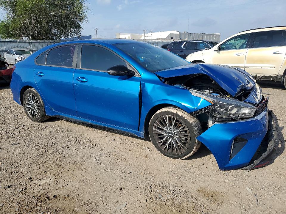 Photo 4 from auction – 2022 KIA FORTE with VIN 3KPF54ADXNE418861