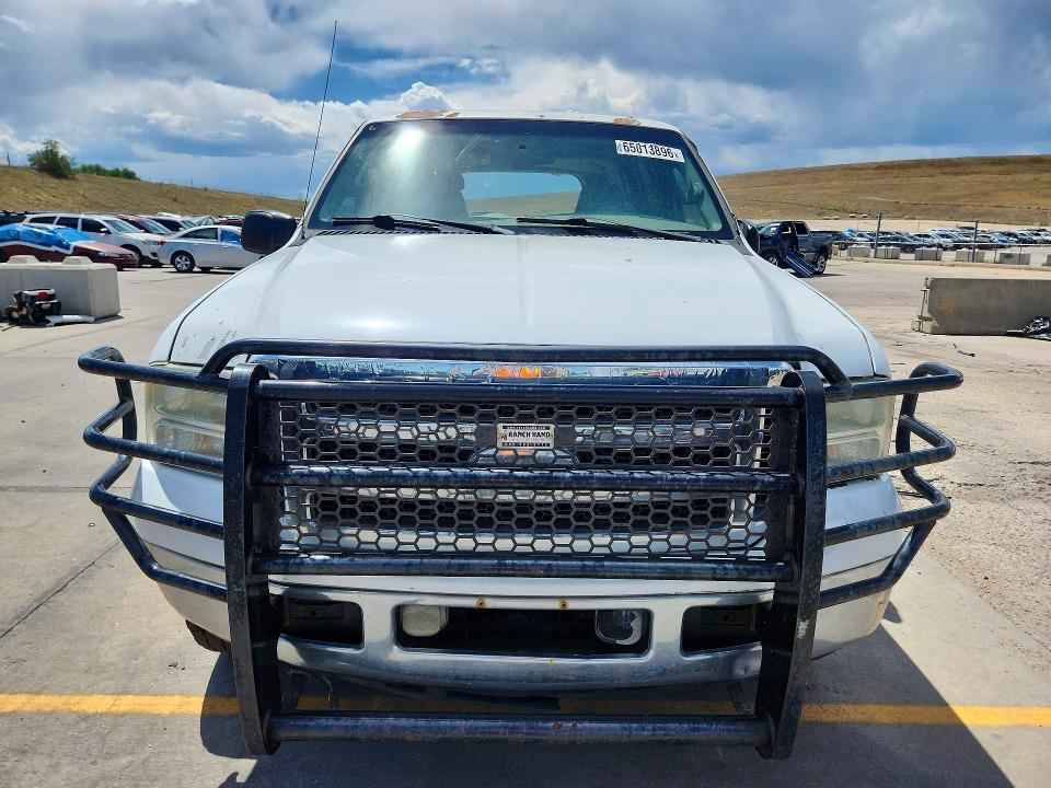Photo 5 from auction – 2004 FORD EXCURSION with VIN 1FMSU41P44ED60392