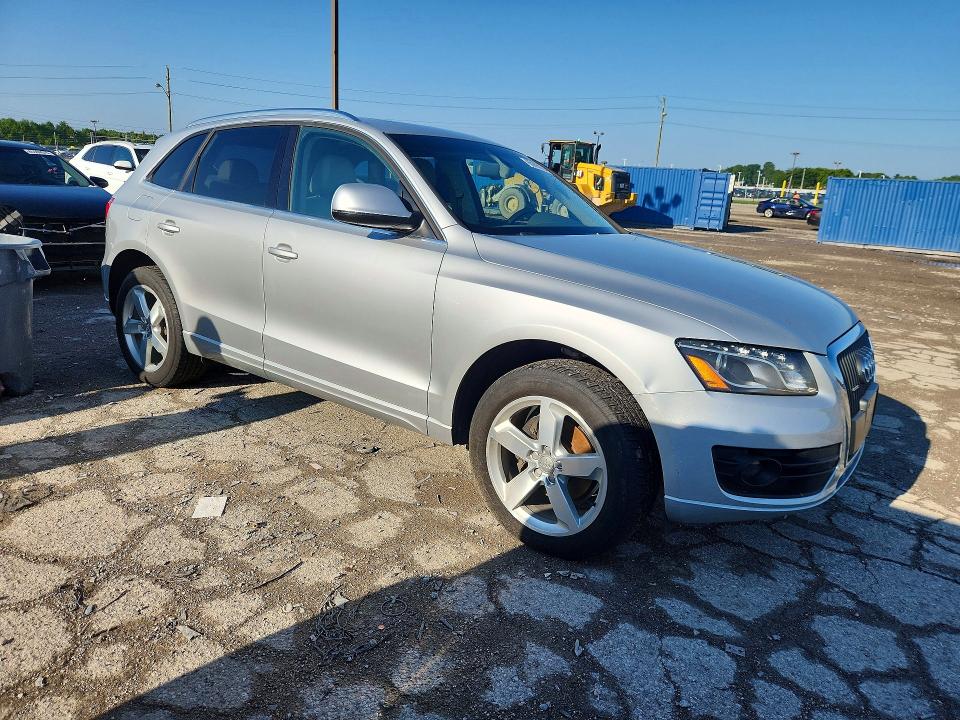 Photo 4 from auction – 2012 AUDI Q5 with VIN WA1LFAFPXCA122332