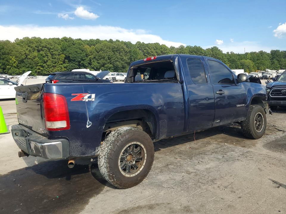 Фото 3 с аукциона – 2011 GMC SIERRA с VIN 1GTR2VE38BZ101836