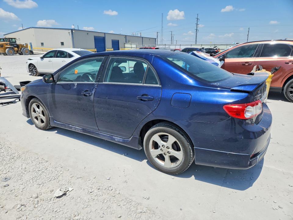 Photo 2 from auction – 2012 TOYOTA COROLLA with VIN 2T1BU4EE8CC880819