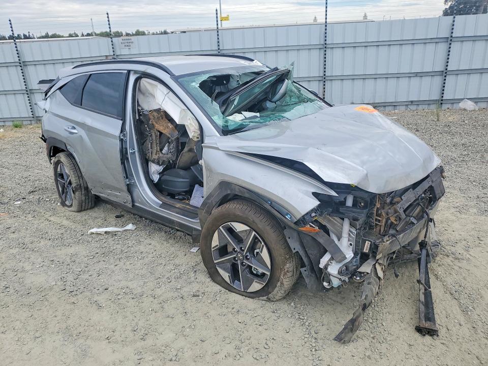 Photo 4 from auction – 2026 HYUNDAI TUCSON with VIN 5NMJBCDE6TH762663