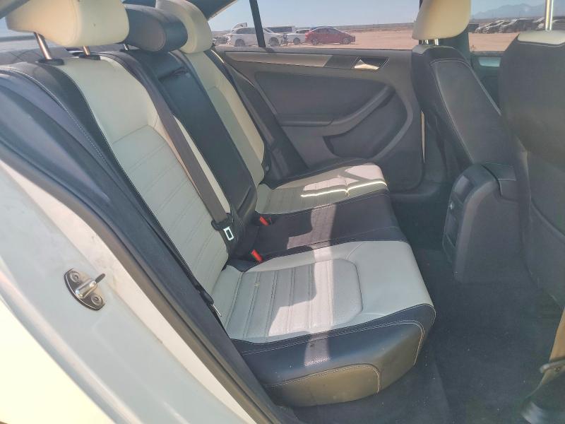 Photo 10 from auction – 2016 VOLKSWAGEN JETTA with VIN 3VWD17AJ1GM256781