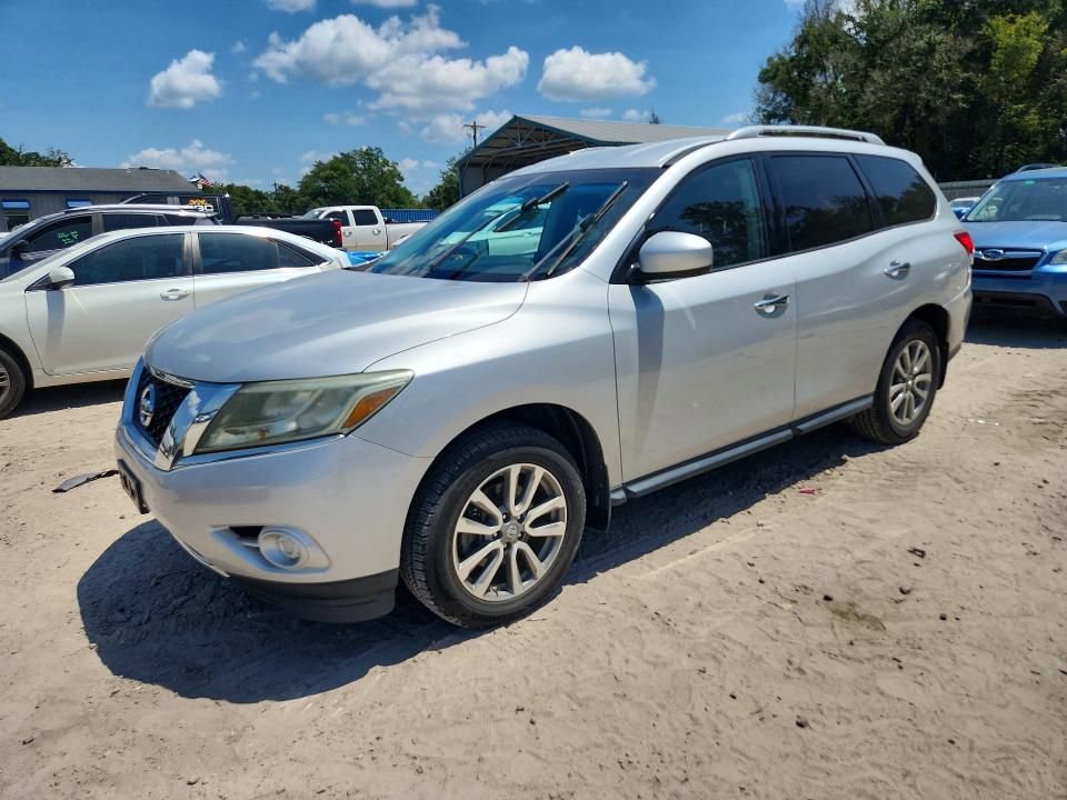 NISSAN PATHFINDER 2016 with VIN 5N1AR2MM8GC634602 - Photo from auction