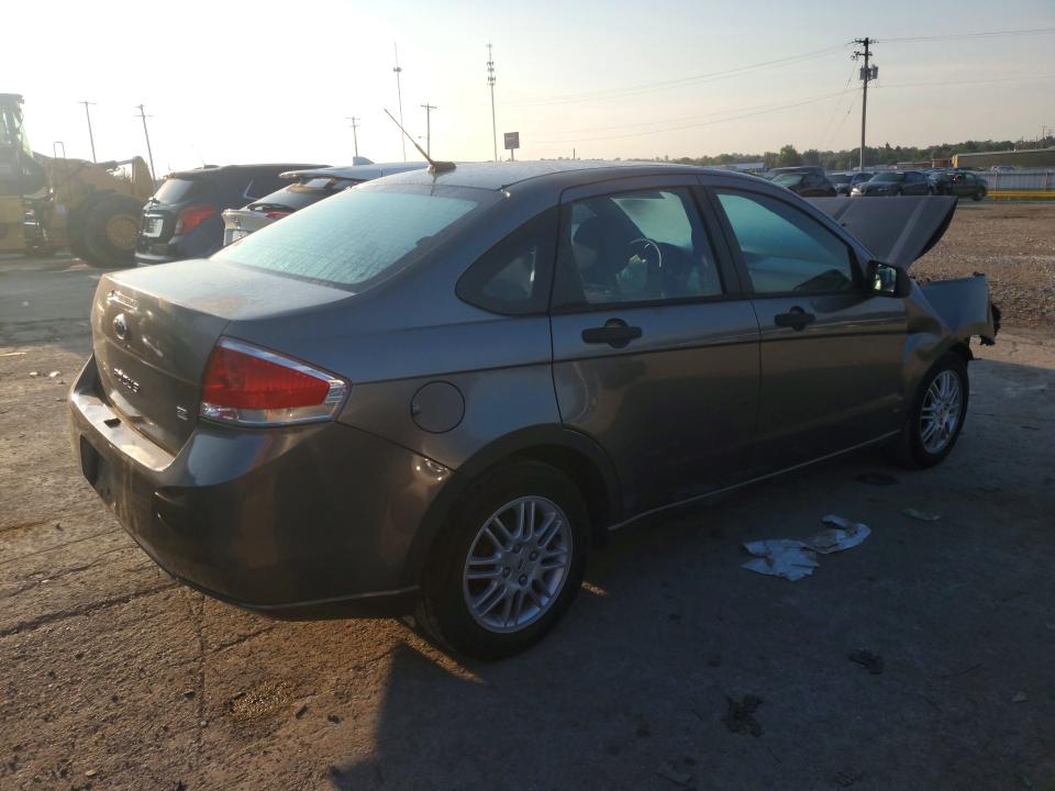 Photo 3 from auction – 2011 FORD FOCUS with VIN 1FAHP3FN6BW102248