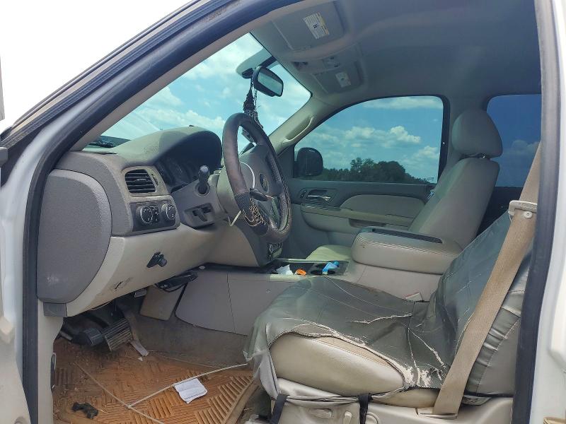 Photo 7 from auction – 2010 CHEVROLET AVALANCHE with VIN 3GNVKFE04AG131450