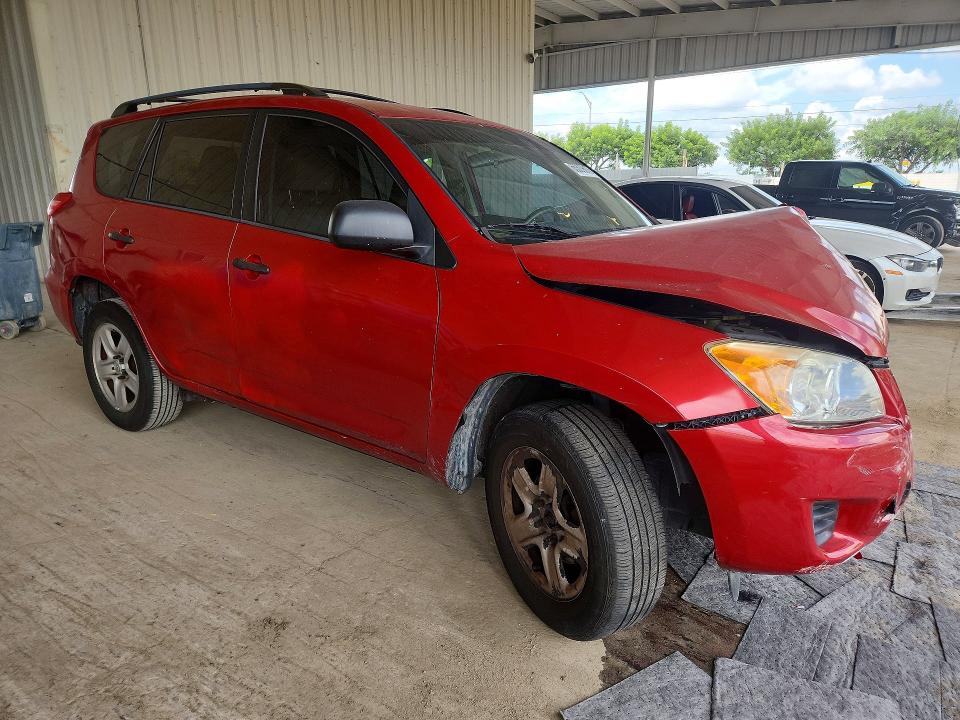 Photo 4 from auction – 2012 TOYOTA RAV4 with VIN 2T3KF4DV8CW131150