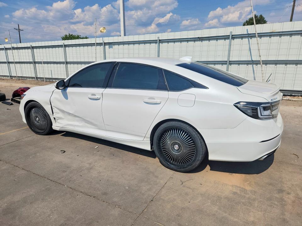 Photo 2 from auction – 2018 HONDA ACCORD with VIN 1HGCV2F38JA036267