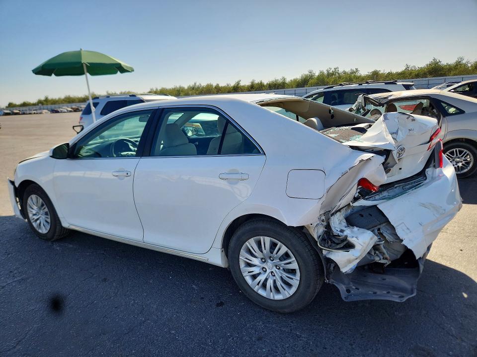 Photo 2 from auction – 2014 TOYOTA CAMRY with VIN 4T4BF1FK7ER438229