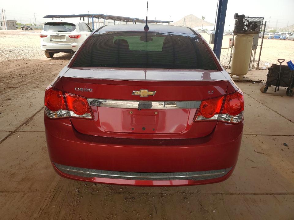 Photo 6 from auction – 2014 CHEVROLET CRUZE with VIN 1G1PC5SB6E7133306