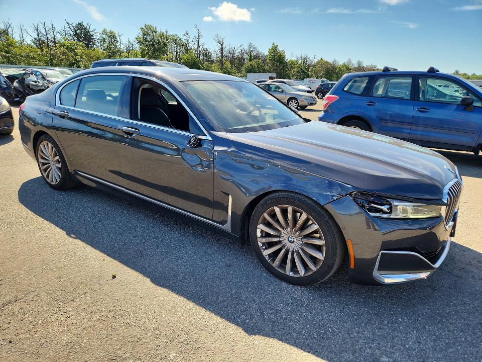 Photo 4 from auction – 2021 BMW 740 with VIN WBA7T4C07MCF14957