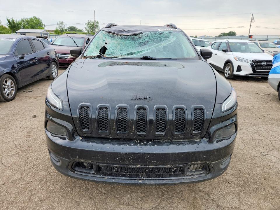 Photo 5 from auction – 2017 JEEP CHEROKEE with VIN 1C4PJMAB1HW598577
