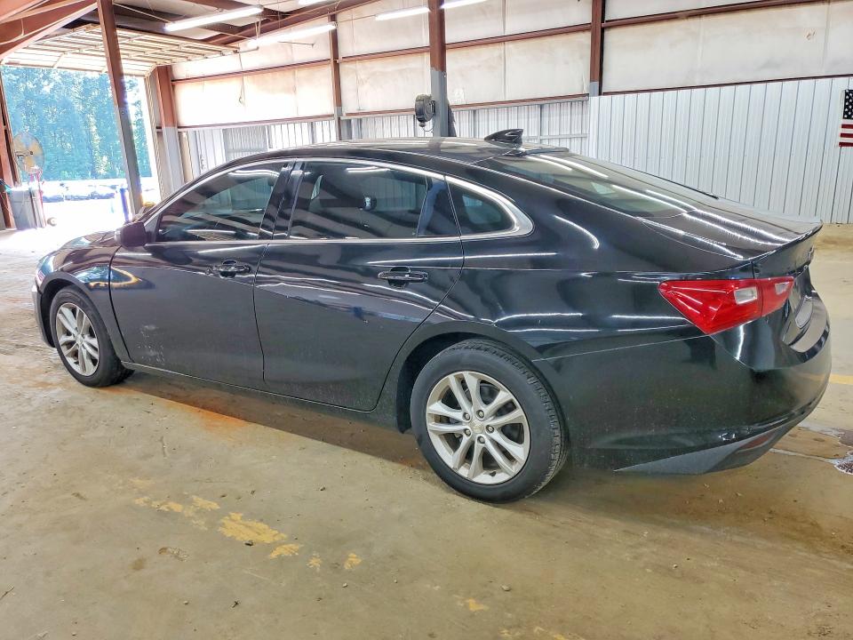 Photo 2 from auction – 2018 CHEVROLET MALIBU with VIN 1G1ZD5ST3JF175091