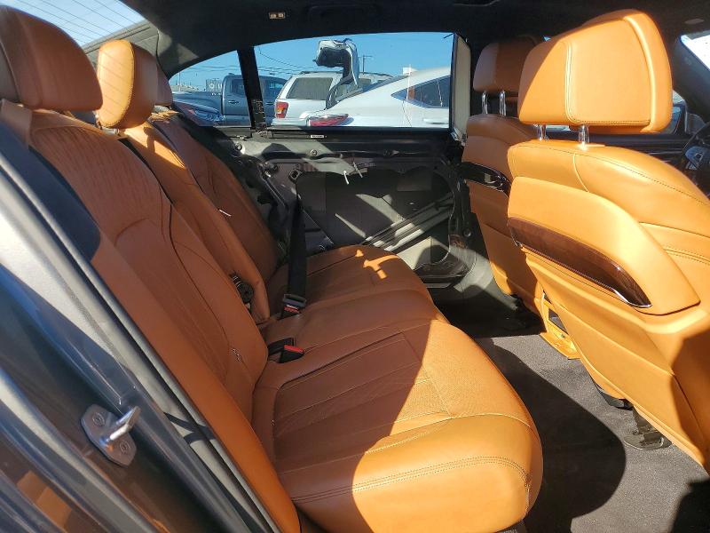Photo 10 from auction – 2016 BMW 750 with VIN WBA7F2C56GG419212