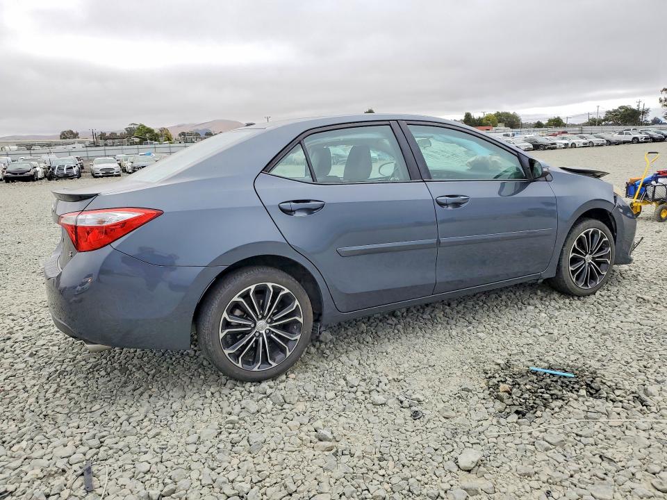Photo 3 from auction – 2015 TOYOTA COROLLA with VIN 5YFBURHE8FP248576