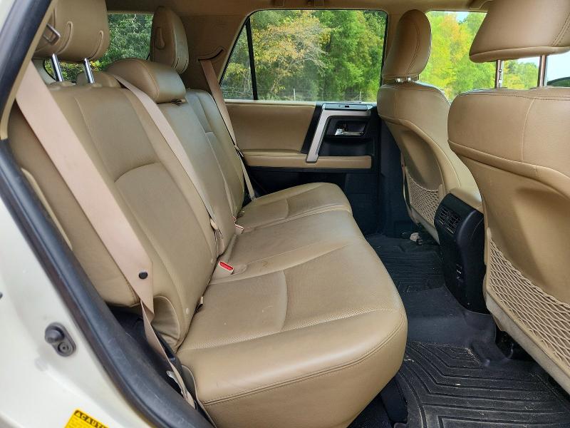 Photo 11 from auction – 2014 TOYOTA 4RUNNER with VIN JTEZU5JR0E5075440