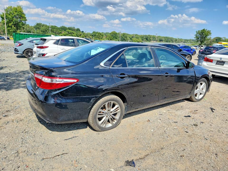 Photo 3 from auction – 2015 TOYOTA CAMRY with VIN 4T1BF1FKXFU942432