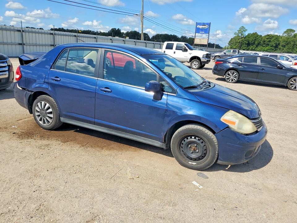 Photo 4 from auction – 2008 NISSAN VERSA with VIN 3N1BC11E28L444322