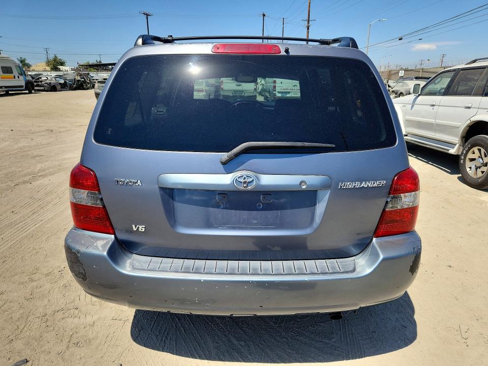 Photo 6 from auction – 2005 TOYOTA HIGHLANDER with VIN JTEDP21A950084337