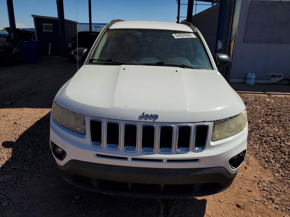 Photo 5 from auction – 2011 JEEP COMPASS with VIN 1J4NT5FB0BD137688