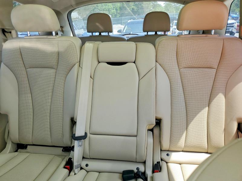 Photo 10 from auction – 2019 AUDI Q7 with VIN WA1VAAF74KD009285