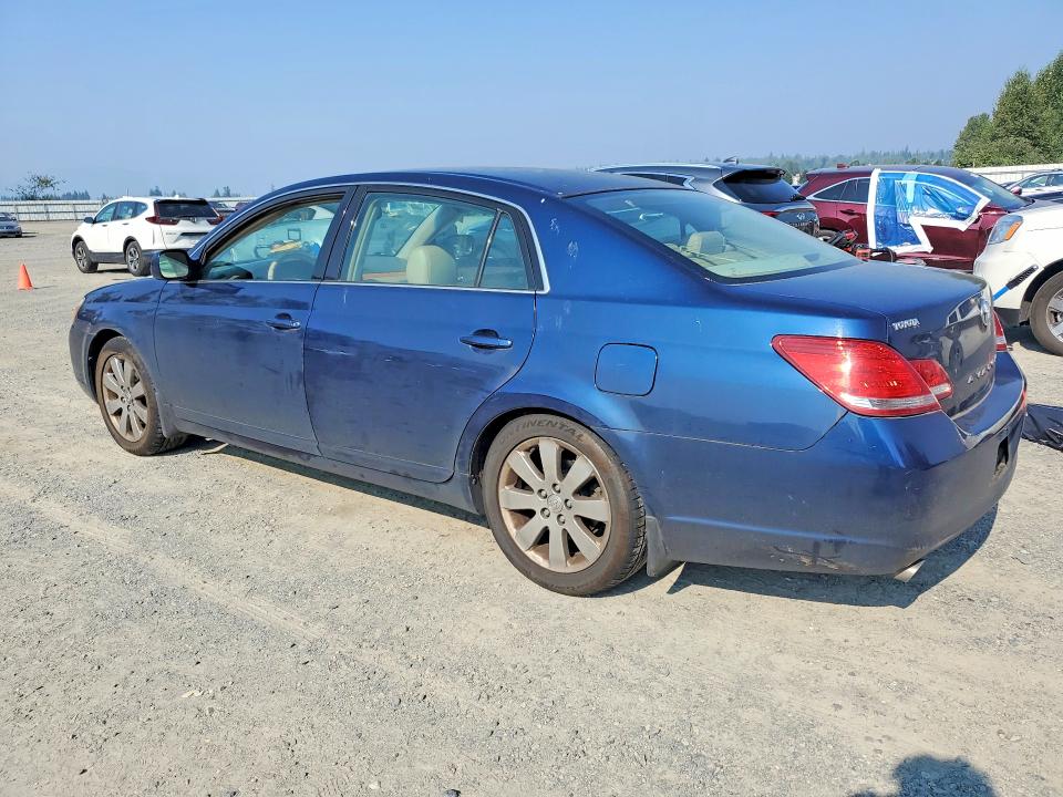 Photo 2 from auction – 2005 TOYOTA AVALON with VIN 4T1BK36B45U016159