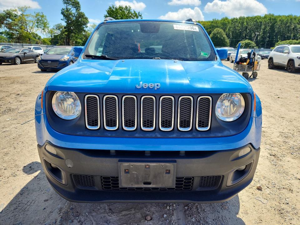 Photo 5 from auction – 2015 JEEP RENEGADE with VIN ZACCJBBH0FPB68585